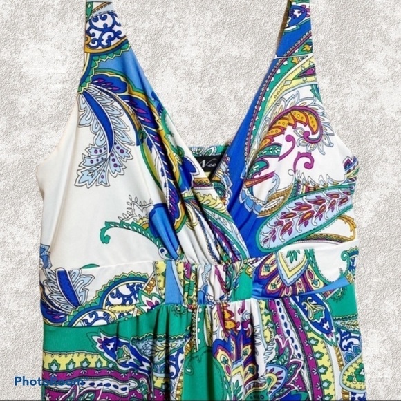 NEESHA Colorful Paisley Stretchy Mini Halter Dress, Size M/L - Picture 2 of 6